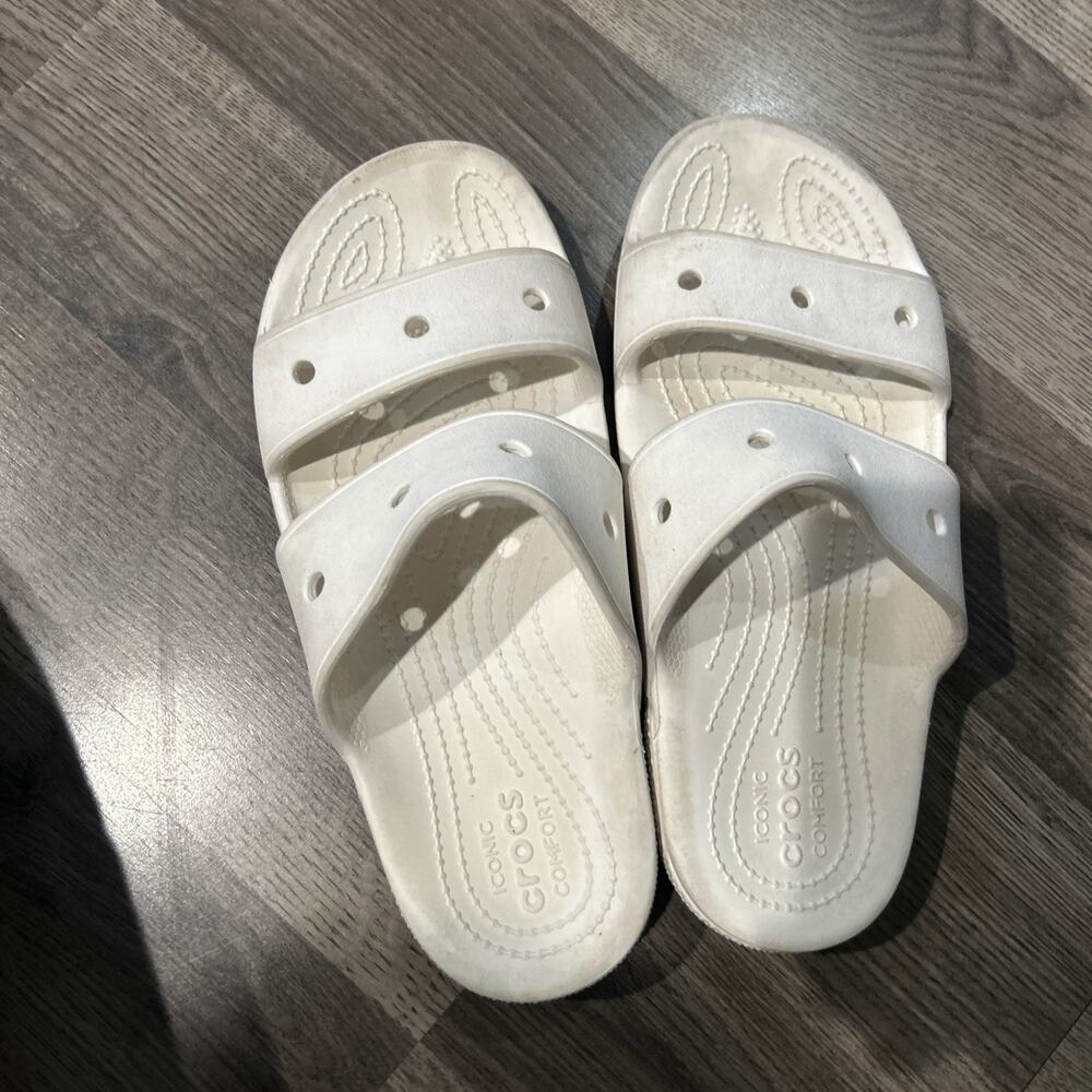 Crocs Classic Crush Sandal White Unisex Slip On Casual Slippers Size M 7 W 9